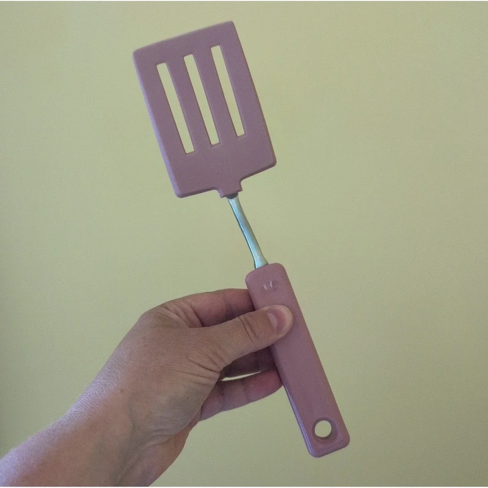 EKCO Spatula Slotted Pink Nylon Turner With Plastic Handle Vtg USA *Handle Melts